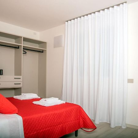 Camelot Red - Appartamenti Verona Ngoại thất bức ảnh