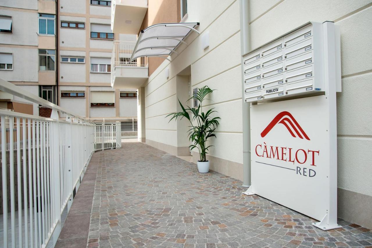 Camelot Red - Appartamenti Verona Ngoại thất bức ảnh